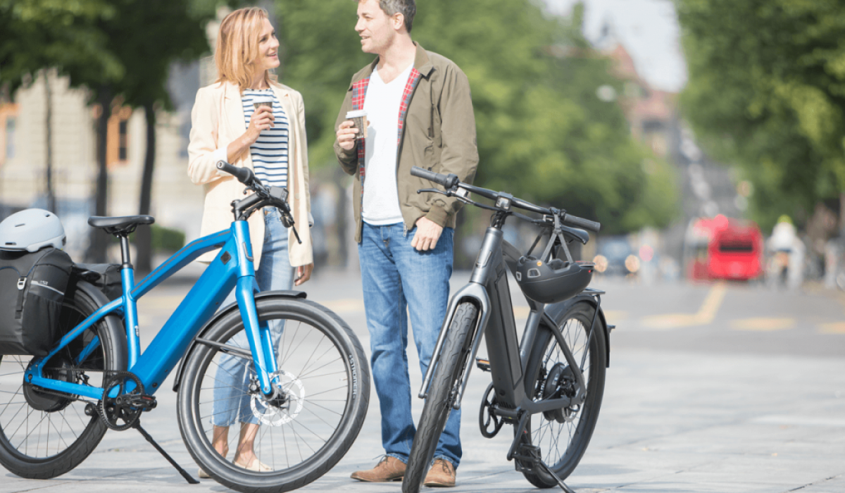Man and woman with Stromer Speed Pedelecs